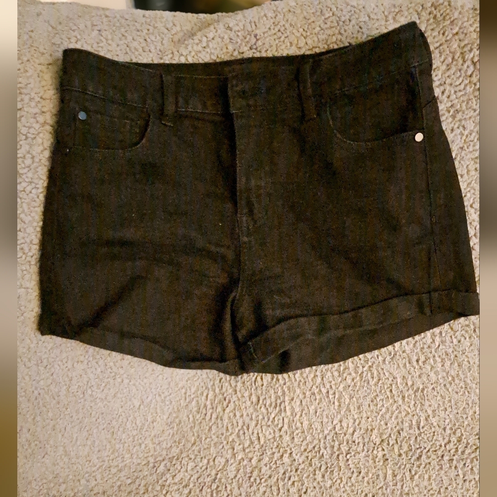 Classic Kendall & Kylie Black Denim Women's Shorts